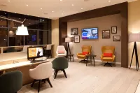 柏林市東區藝廊希爾頓歡朋飯店