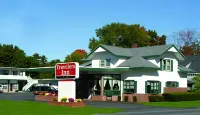 Travelers Inn Hotel di Brunswick