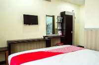 Collection O 625 Hotel Golden Gate Hotels in Sekupang
