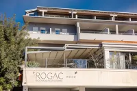 Rogač Rooms & Restaurant