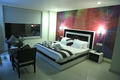 Kingdom Hotel Hotels near opposite i.c.i.c.i. bank,n.s.walaroad,Bagha Purana