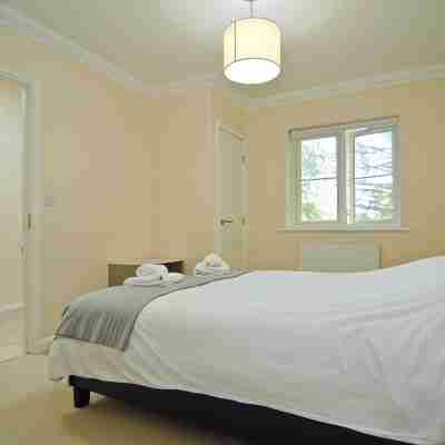 Room and Roof Southampton Serviced Apartments Rooms