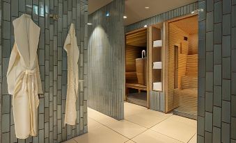 6. Maritim ..