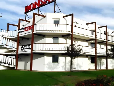 Bonsaï Hotel d'Orleans Hotels in Ardon