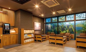 1. HOTEL RO..
