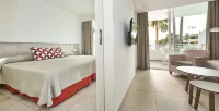 Hoposa Hotel & Apartaments VillaConcha فنادق في بوينسا