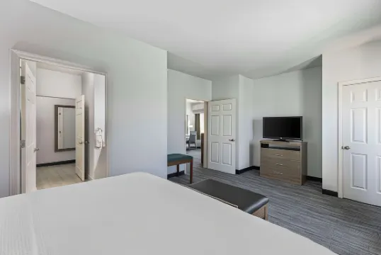 베스트 웨스턴 플러스 미드아메리카 호텔