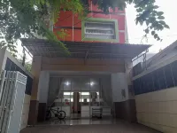 Homestay Family Syariah Hotels in Lamongan