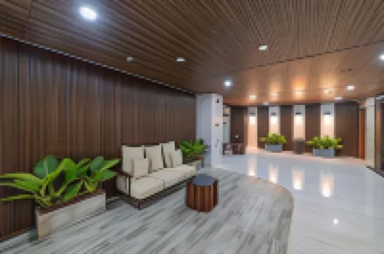 Nature Hotel - Win Happy