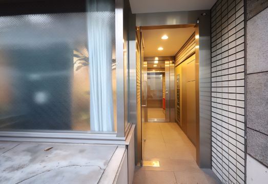 최대 5인 수용 가능한 객실 이미지