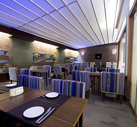 The J Hotel & Spa