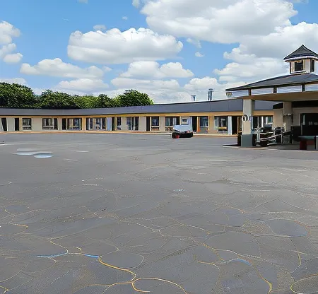 Executive Inn Pearsall