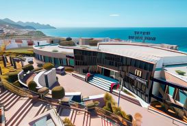 Dwo Mira Palace
