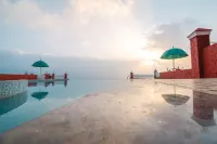 Rockford Resort - Pools