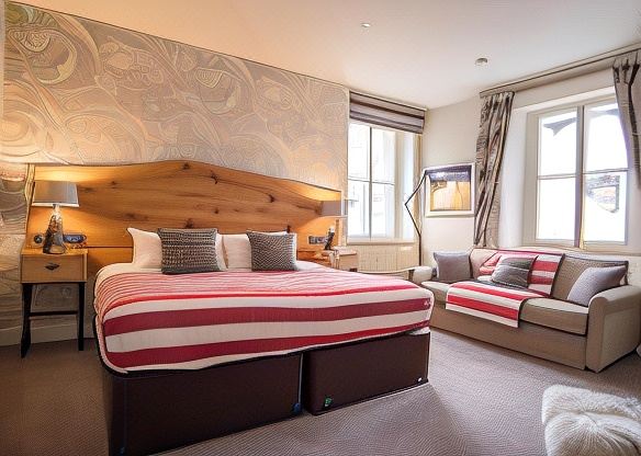 3. 더 로열 오크 ..