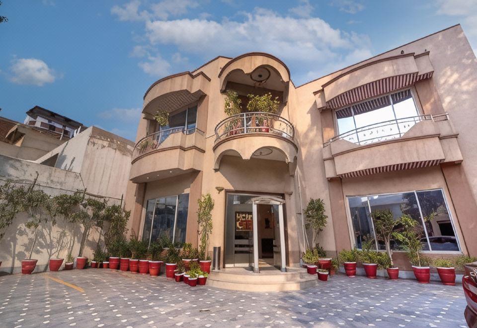 hotel overview picture