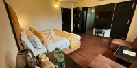 Royal Court by the Lake Hill - Luxury Room