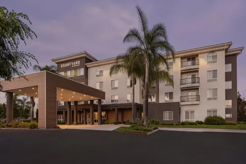 Courtyard Ventura Simi Valley Hotels in Simi Valley