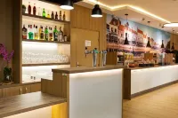 亞眠塔布勒原創城市飯店 - 酒吧