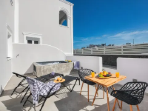 Abasa Suites Hotels in Santorini