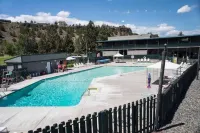 彎河牧場小木屋