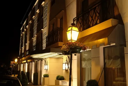 Hotel Moliceiro Отели рядом с достопримечательностью «Farol da Barra»