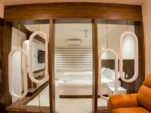 Sri Senthoor Velavan Palace SSV Palace Hotels in Tiruchendur