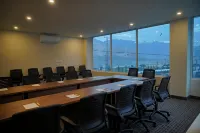 Destination Hotel Gilgit - parking