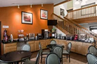 Ramada by Wyndham Platte City KCI Airport Hotels in Platte County
