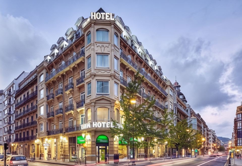 hotel overview picture