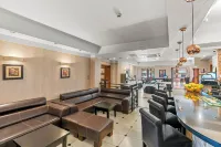 Hotel Diament Vacanza Katowice - Siemianowice - 朝食