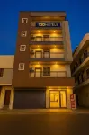 FabHotel the Royal - Nr Guru Govind Singh University Alishan Thread Store 주변 호텔