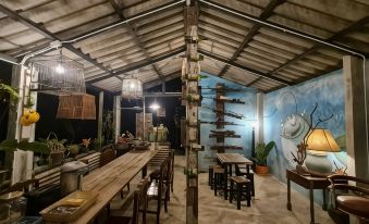 Baan Hotelier Resort