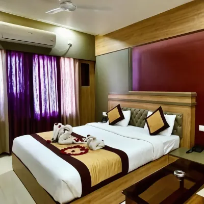 Hotel Geeta Bilaspur 구루 가시다스 비쉬와비디알라야 주변 호텔