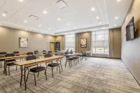 Four Points by Sheraton Elkhart Hotel a Elkhart