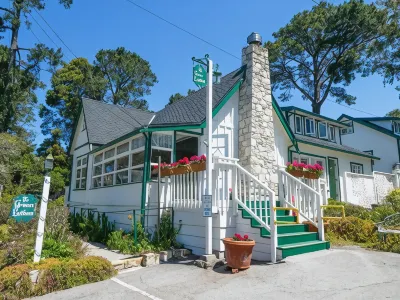 Carmel Green Lantern Inn
