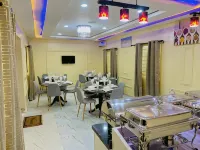 New Heights Castle Hotels - bar