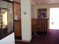 Pension & Café am Krähenberg فنادق في هاله