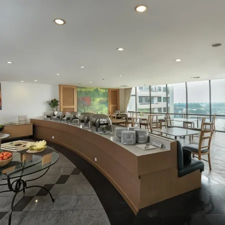 Riverine Place Hotel and Residence