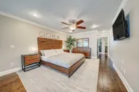 Brand new furniture water front home with Boat dock and RV parking with hook up! Hotels in Lynn Haven