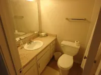NEAR FRENCH QUARTER - 2 Bedroom Townhouse, SAFE neighbornood