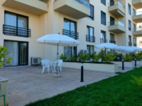 Blue Wave Hotels in Himare