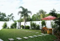 كاسارويال هوتل بويرد باي كوكوتل فنادق في تارلاك