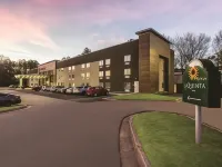 La Quinta Inn & Suites by Wyndham Atlanta Midtown - Buckhead