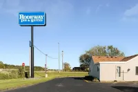 Rodeway Inn & Suites Hotels in Austin