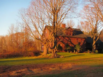 Large, Family Farm House - Perfect Place To Enjoy The Beauty Of New Hampshire Franklin Opera House Inc 주변 호텔