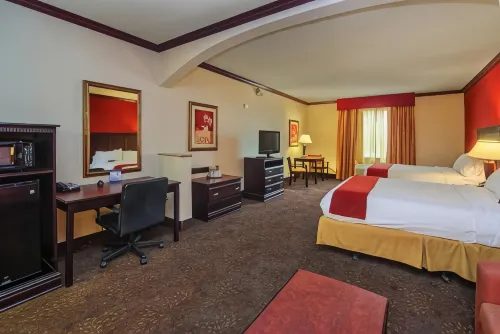 Holiday Inn Express & Suites Terrell