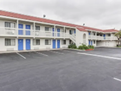 Motel 6 Salinas, CA - North Monterey Area Hoteles en Salinas