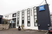 Hotel Ibis Budget Rennes Cesson - Parking