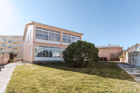 Puerto Raval | 5 Bedrooms | BBQ & Garden